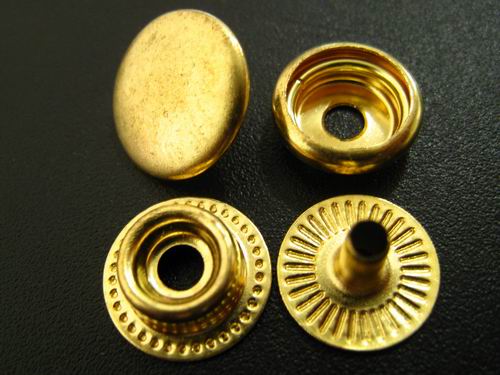 203#(12.5mm)铜炸金车缝钮